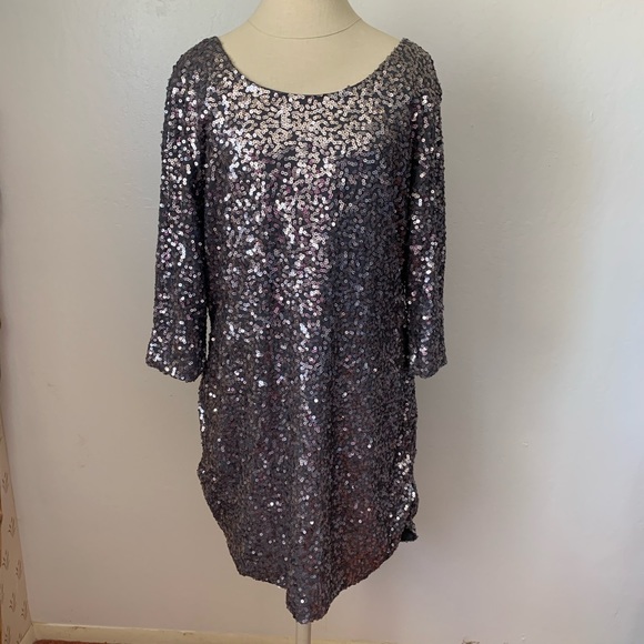 LC Lauren Conrad Dresses & Skirts - LC by Lauren Conrad Silver Special Occasion Dress With Sequin Design